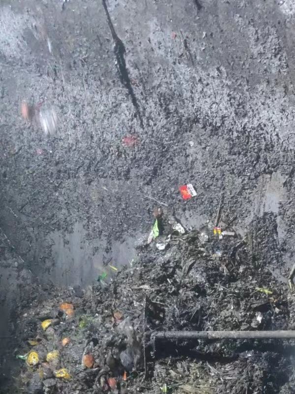 小金污水池清理